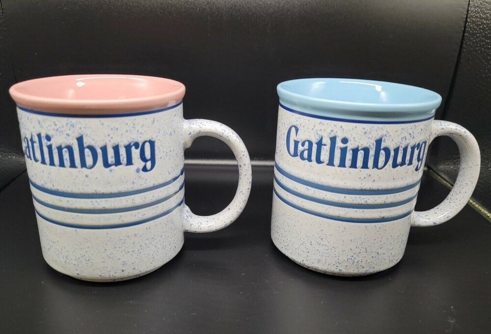 Set 2 Vintage Gatlinburg TN Rustic Pottery Mug Cups Mr Mrs Pink Blue Pottery